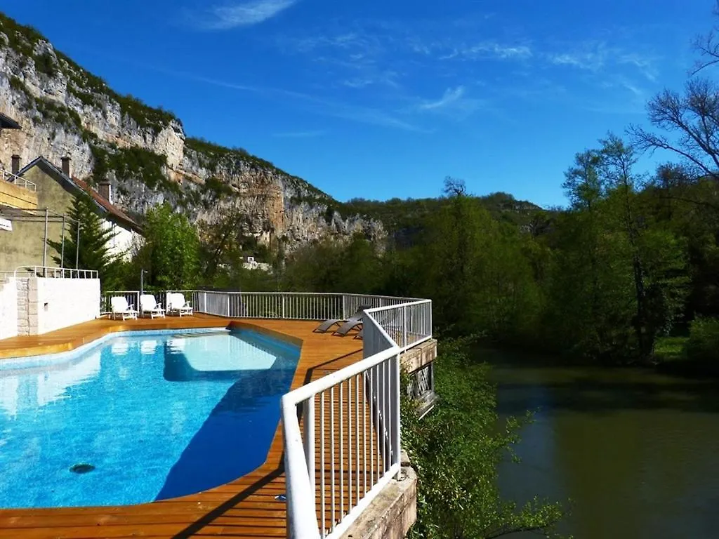 Hotel Restaurant Des Grottes Du Pech Merle Cabrerets